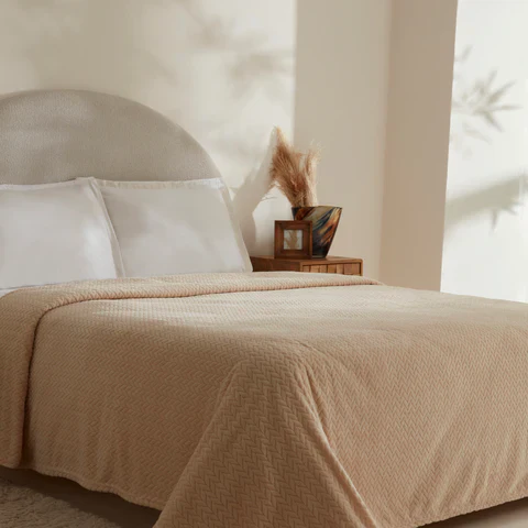Karaca Leaves Wellsoft Blanket, 200x220cm, Ecru - Image 3