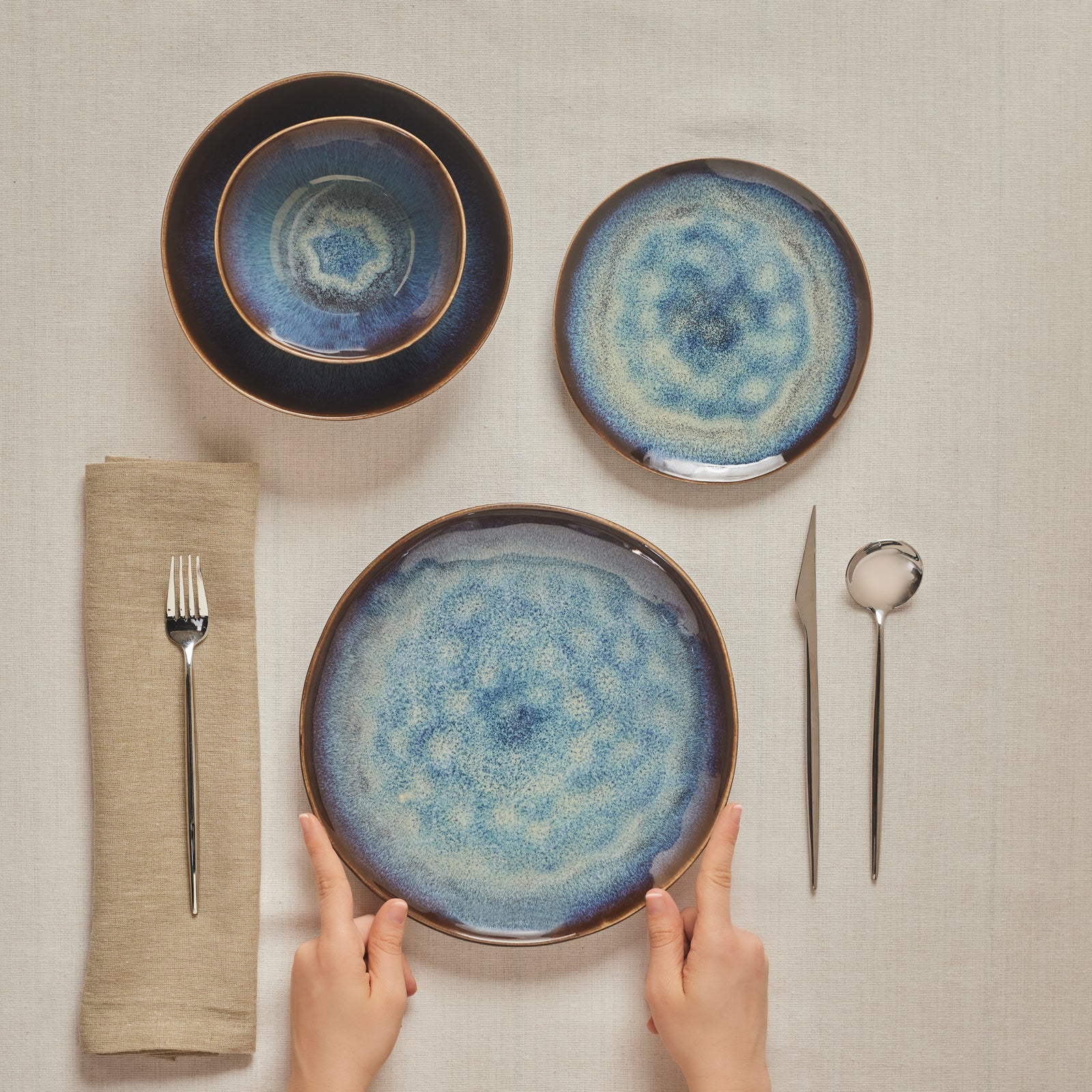 Karaca Leia 24-Piece Reactive Glaze Dinner Set for 6 People, Multi - Image 7