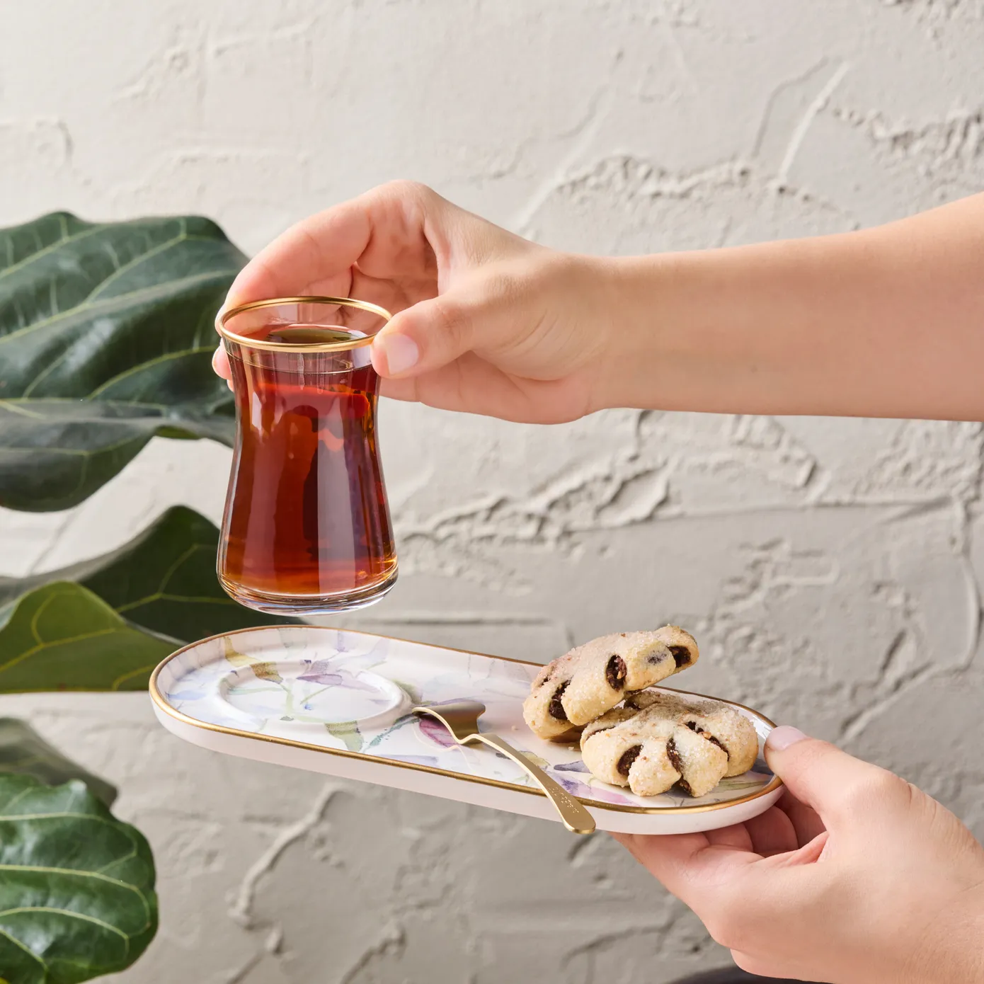 Karaca Madeira 12-Piece Glass Turkish Tea Set for 6 People, Multi - Image 3