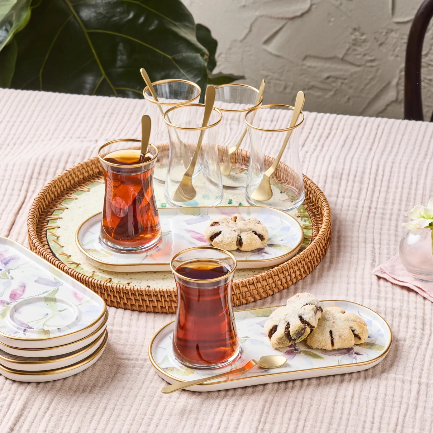 Karaca Madeira 12-Piece Glass Turkish Tea Set for 6 People, Multi - Image 4