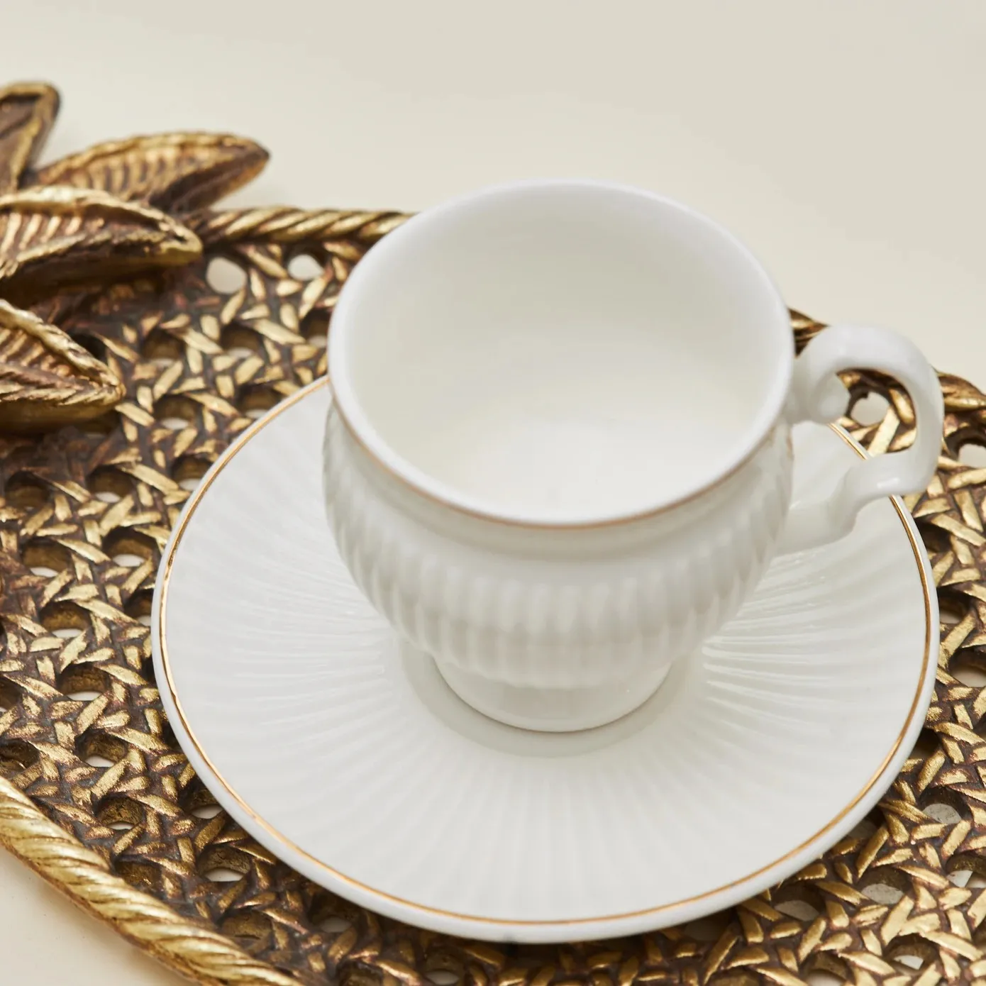 Karaca Malta 12-Piece Porcelain Espresso Turkish Coffee Cup Set for 6 People, 100ml, White Gold - Image 3