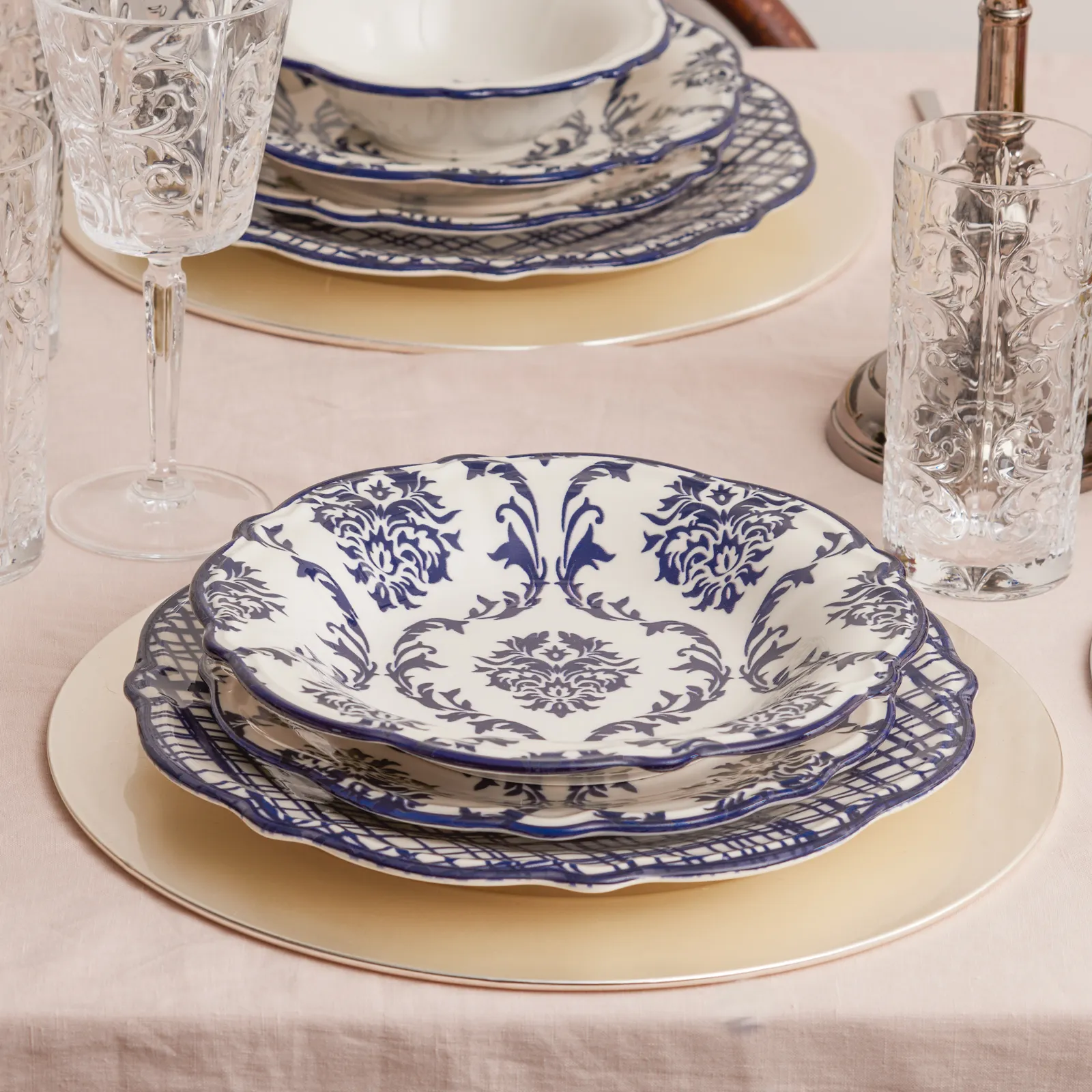 Karaca Maren 24-Piece Porcelain Dinner Set for 6 People, Blue White - Image 3