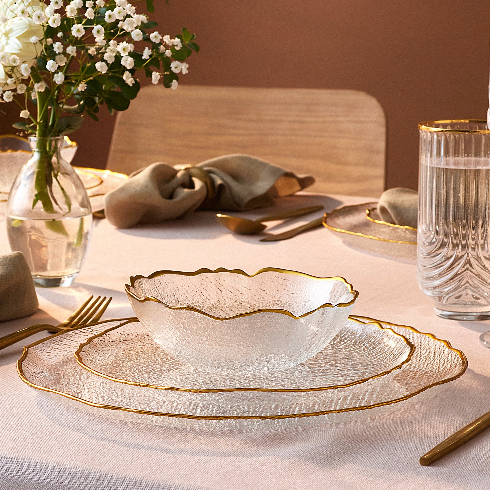 Karaca Milanda 12-Piece Glass Dinner Set for 4 People, Gold - Image 4
