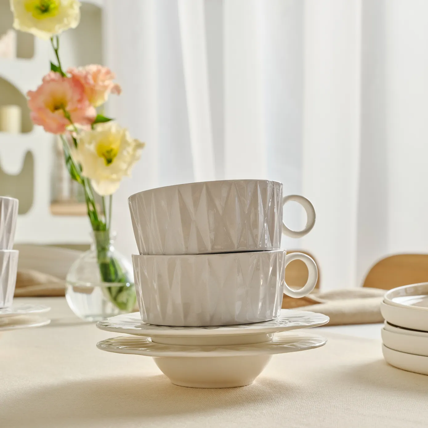 Karaca Miu 13-Piece Ceramic Tea Cup and Saucer Set for 6 People, Grey-White - Image 3