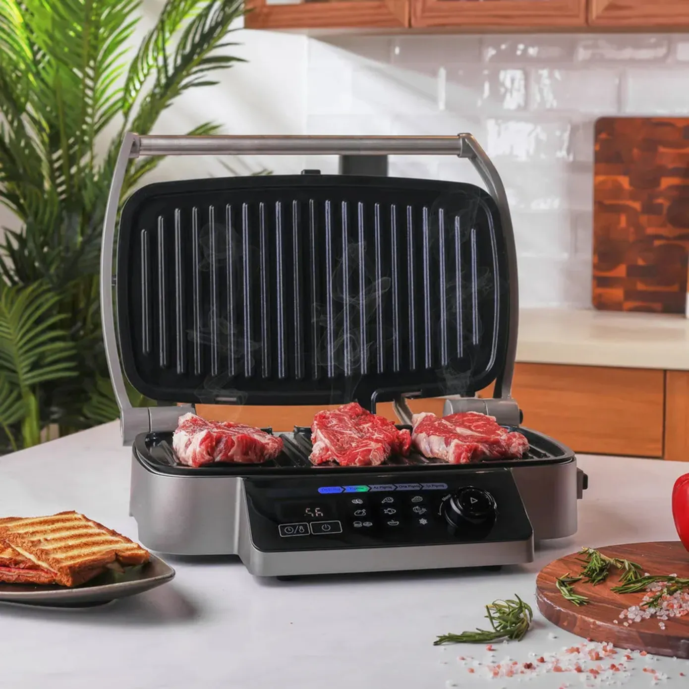 Karaca Multigrill Grill and Sandwich Toaster, 9 Automatic Settings, Silver Black - Image 3