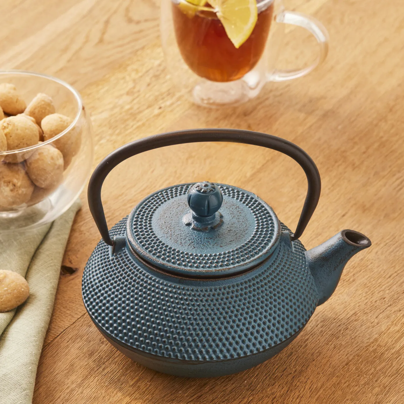 Karaca Mystical Cast Iron Teapot, 720ml, Blue Black - Image 5