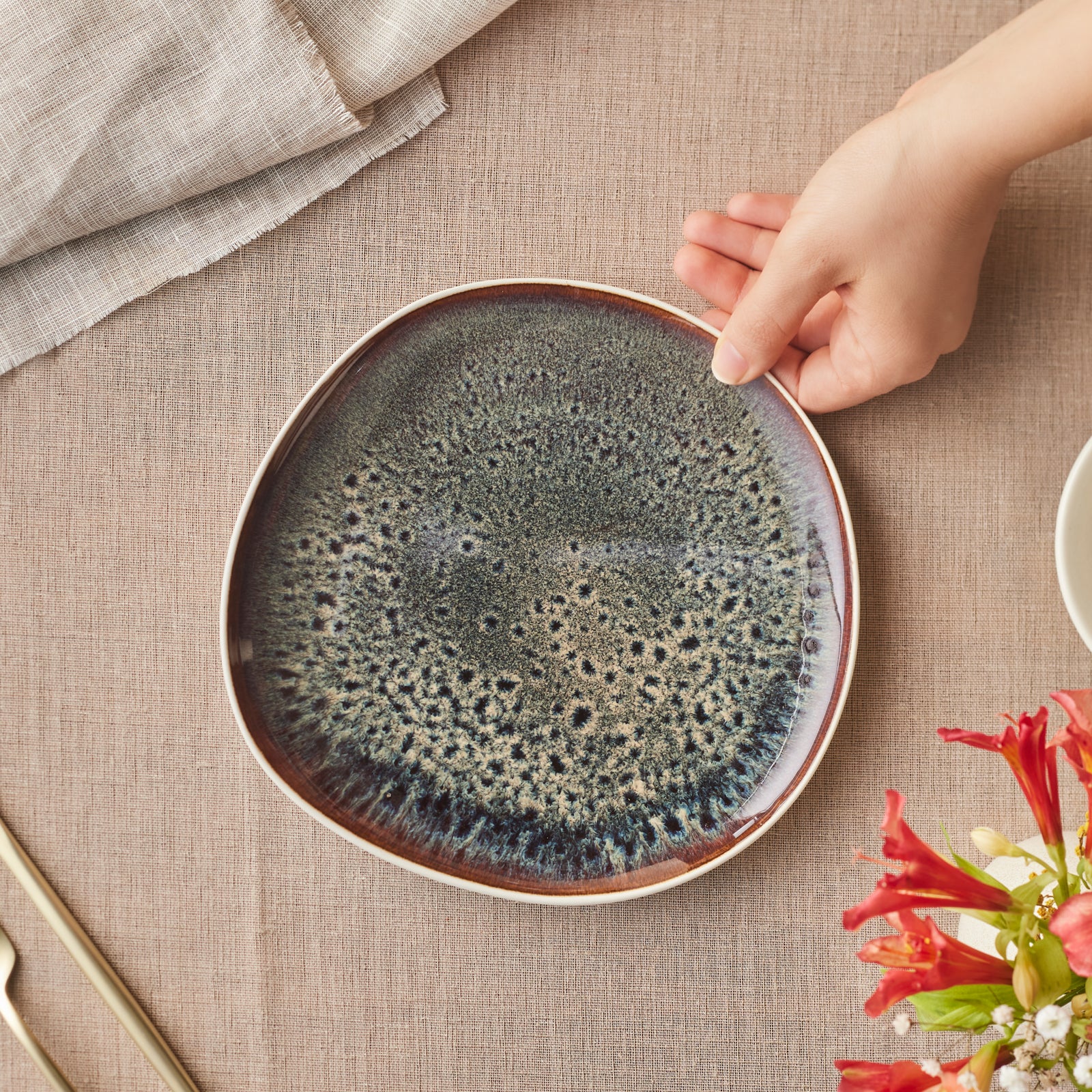 Karaca Earth Collection New Galactic Reactive Glaze Dessert/Side Plate, 22cm, White - Image 2