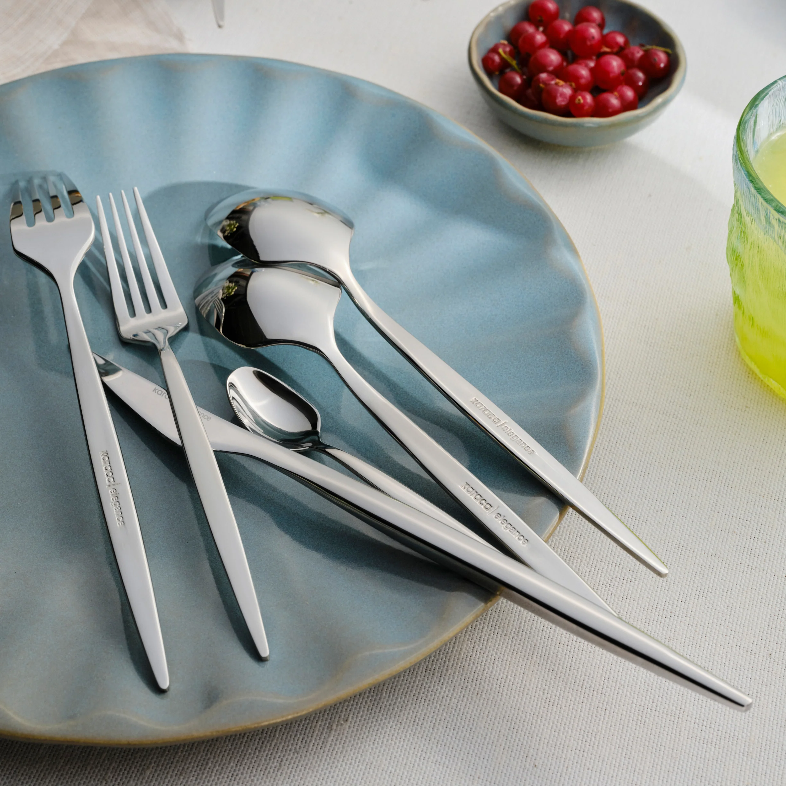 Karaca New Thor V2 84-Piece Stainless Steel Cutlery Set for 12 People, Platin - Image 2