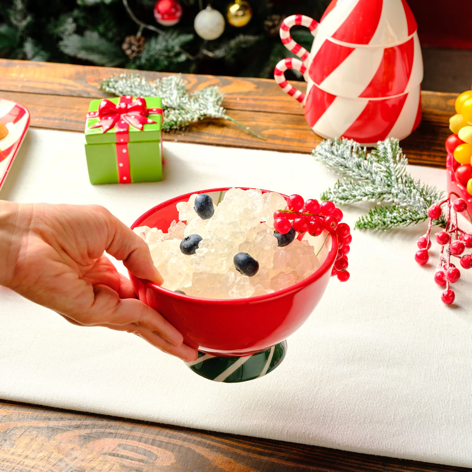 Karaca New Year Christmas Candy Stripe Bowl, 15cm, Red - Image 2