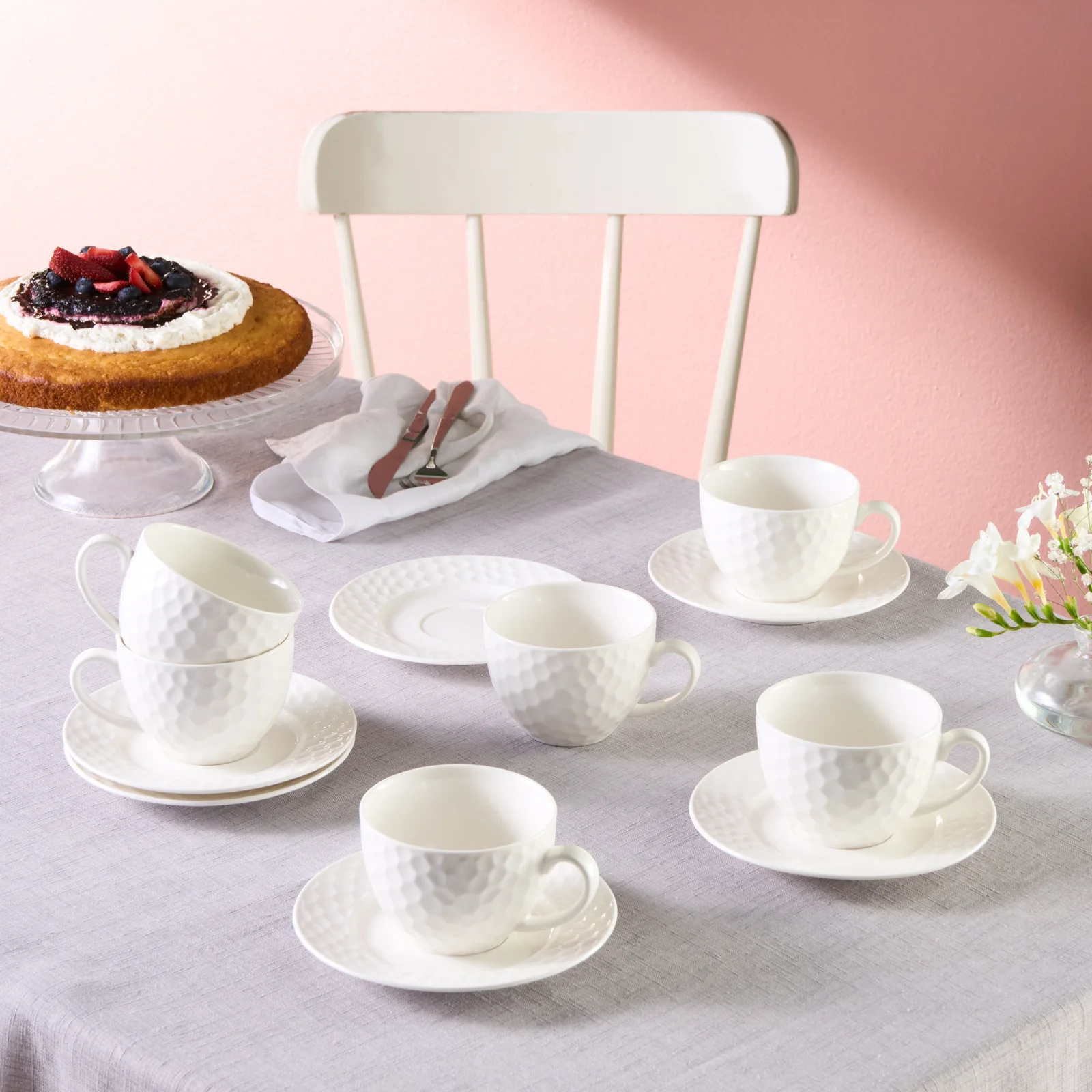 Karaca Nora Embossed 12-Piece Bone China Tea Cup and Saucer Set for 6 People, 220ml, White - Image 5