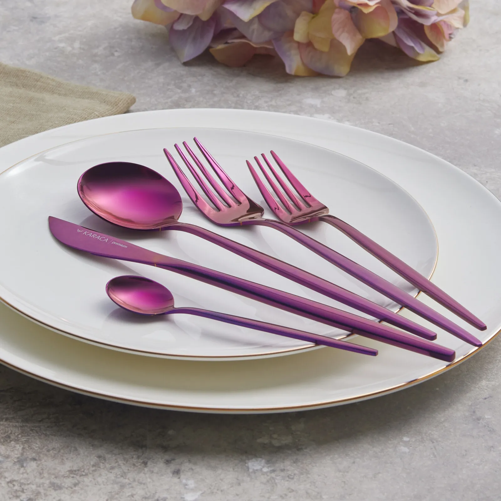Karaca Orion 30-Piece Stainless Steel Cutlery Set for 6 People, Purple - Image 3