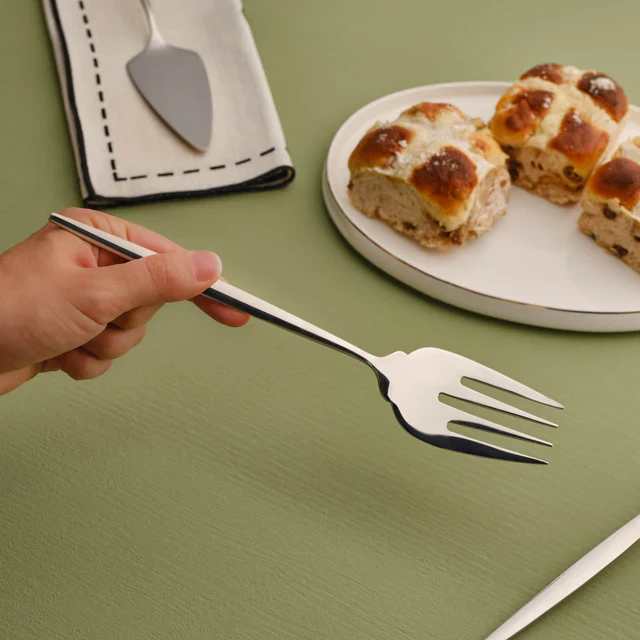 Karaca Orion 7-Piece Stainless Steel Serving Set, Platin - Image 5