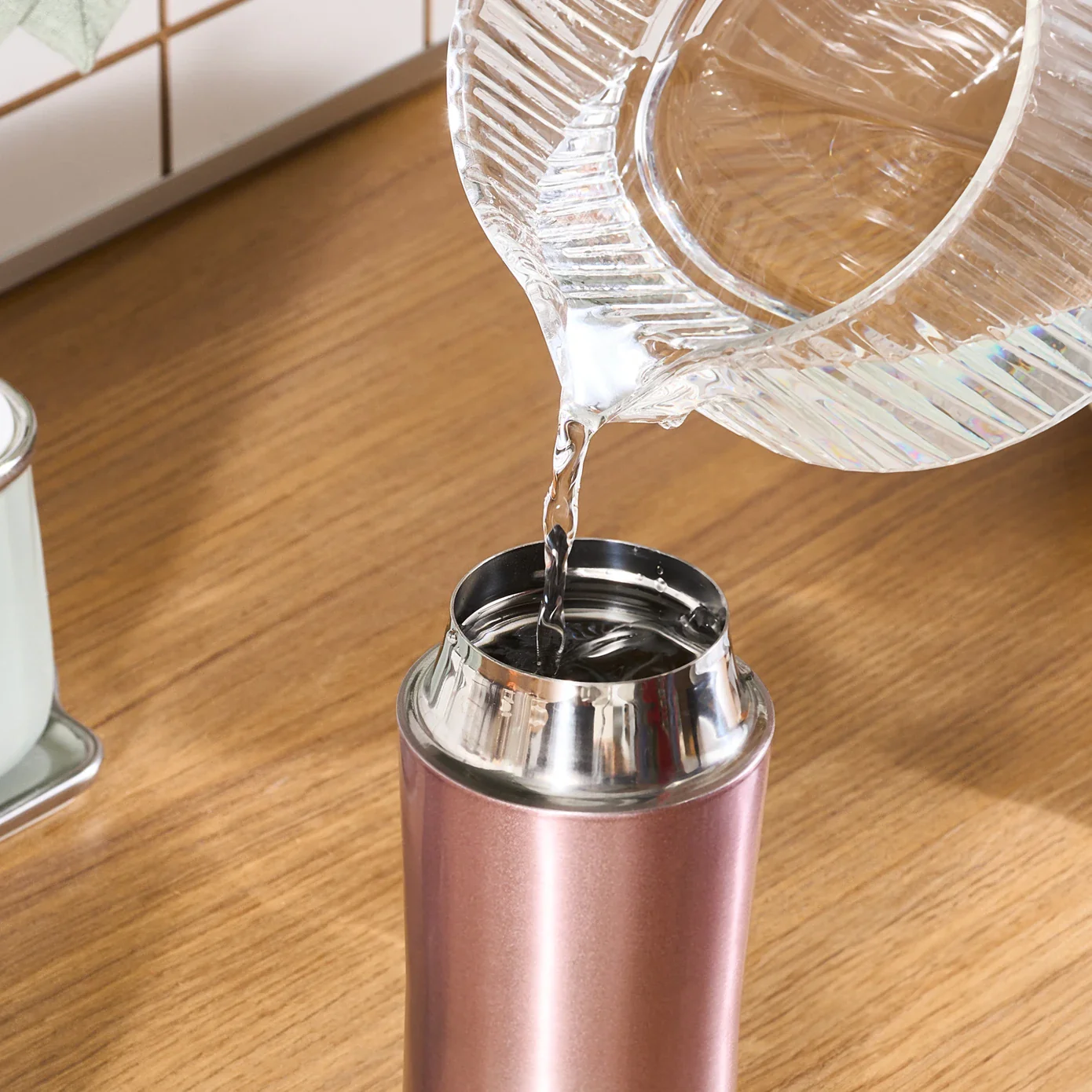 Karaca Pluton Stainless Steel Leak-Proof Flask, 450ml, Rose Gold - Image 6
