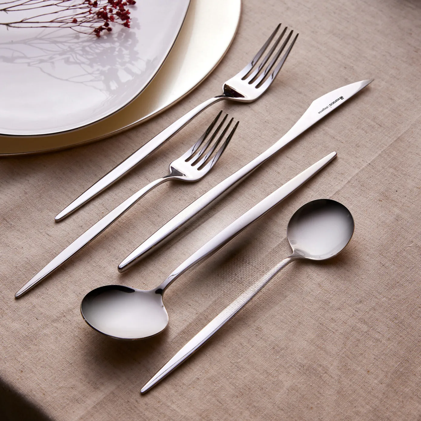 Karaca Porto 24-Piece Stainless Steel Cutlery Set for 6 People, Silver - Image 3