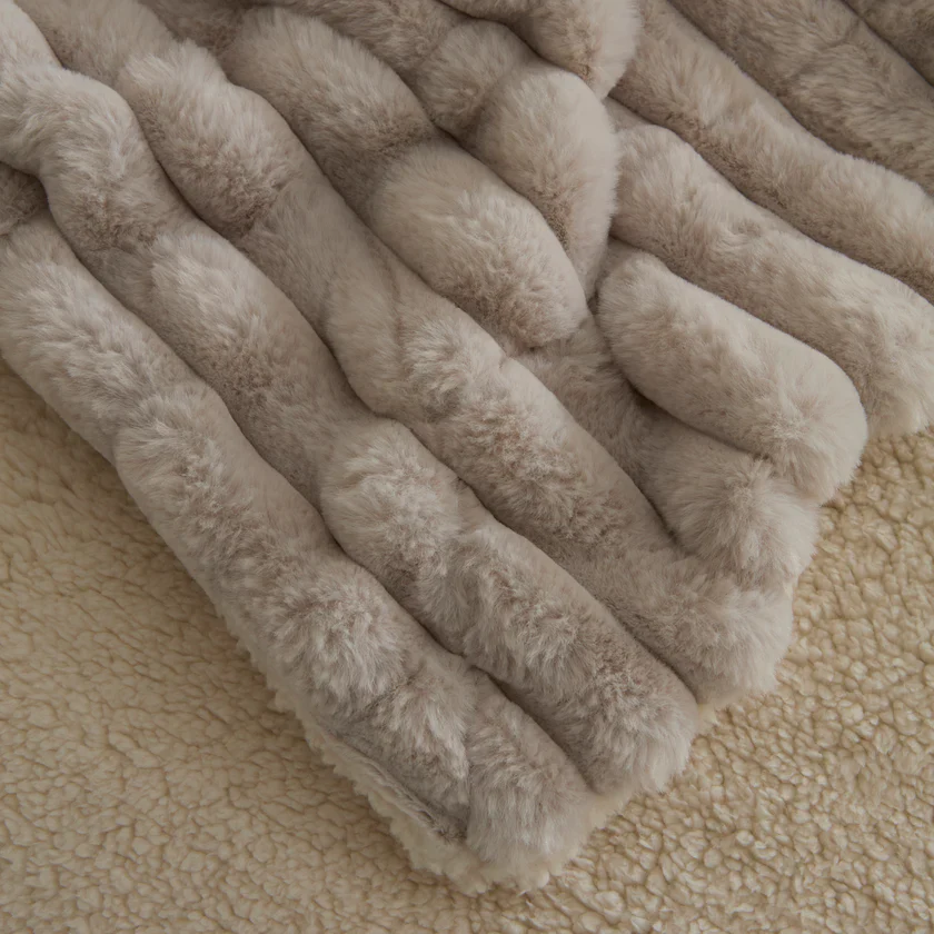 Karaca Stripe Sherpa Blanket, 150x200cm, Single, Light Grey - Image 8