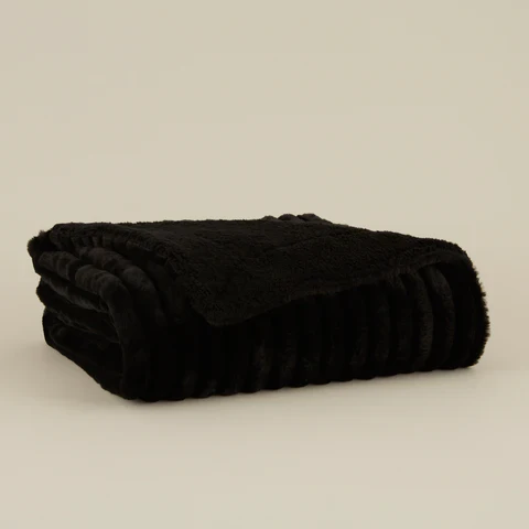 Karaca Rabbit Sherpa TV Blanket, Single, 130x150cm, Black - Image 2