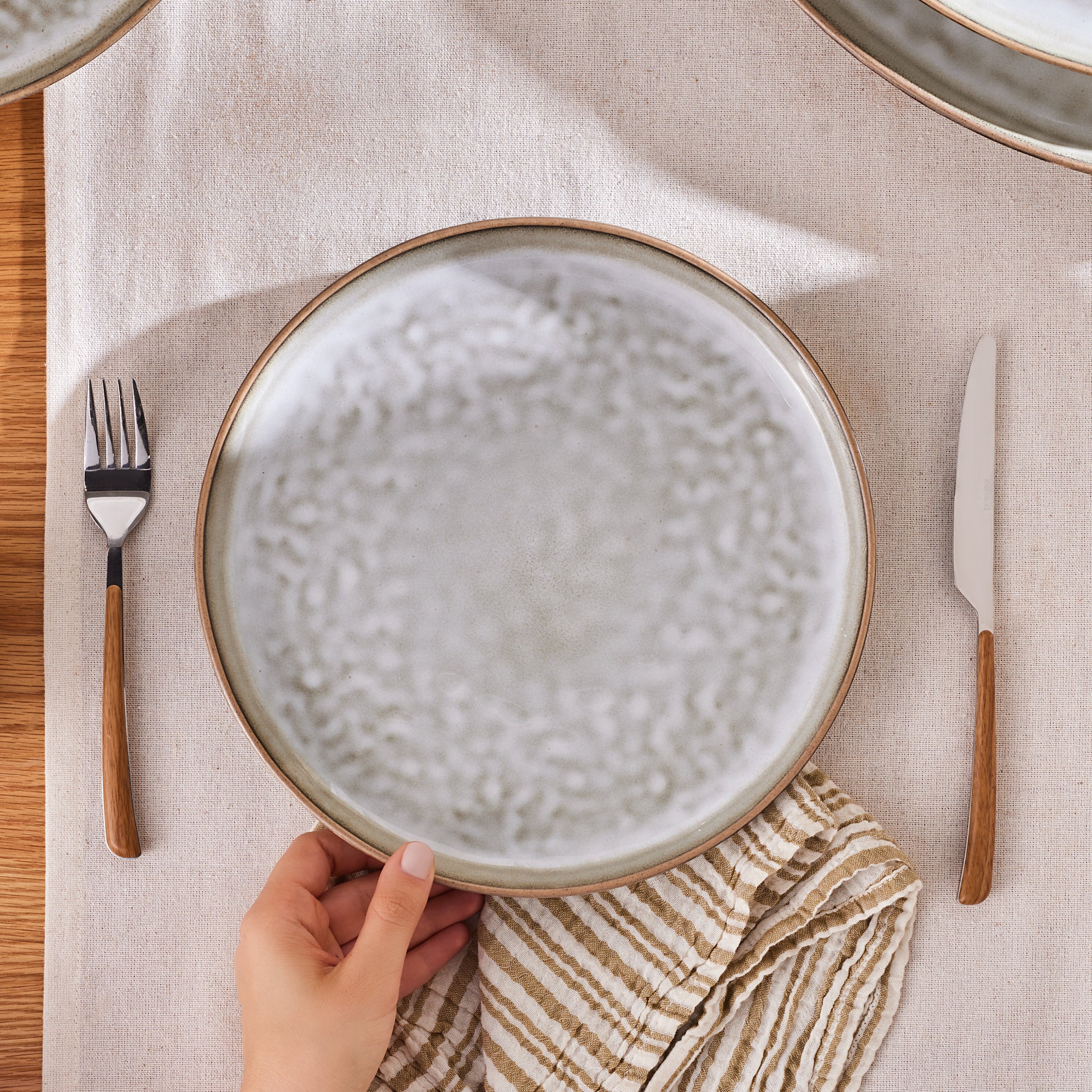 Karaca Rixton Ceramic Dinner Plate, 27cm, Beige - Image 3