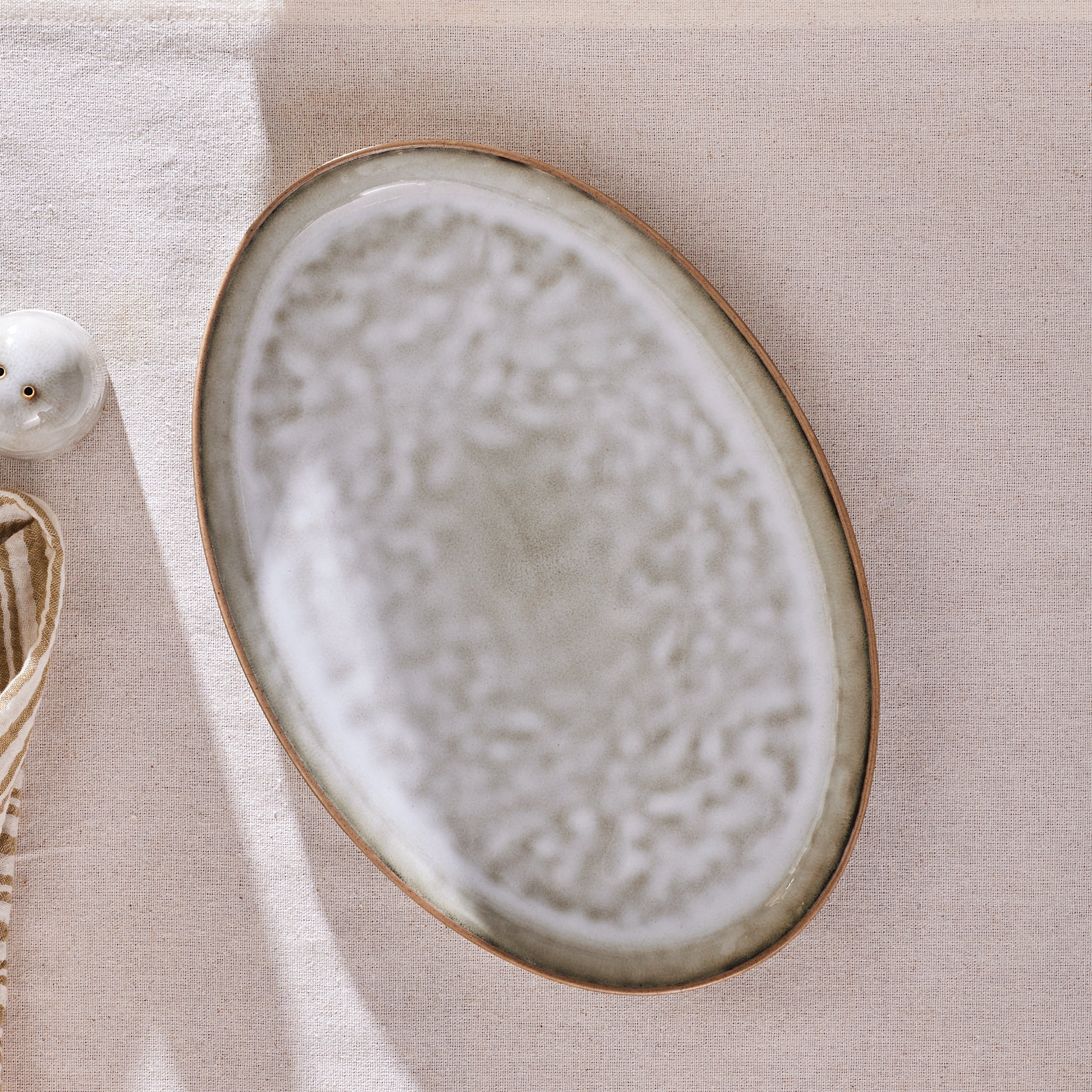 Karaca Rixton Ceramic Serving Platter, 35,5cm, Beige - Image 2
