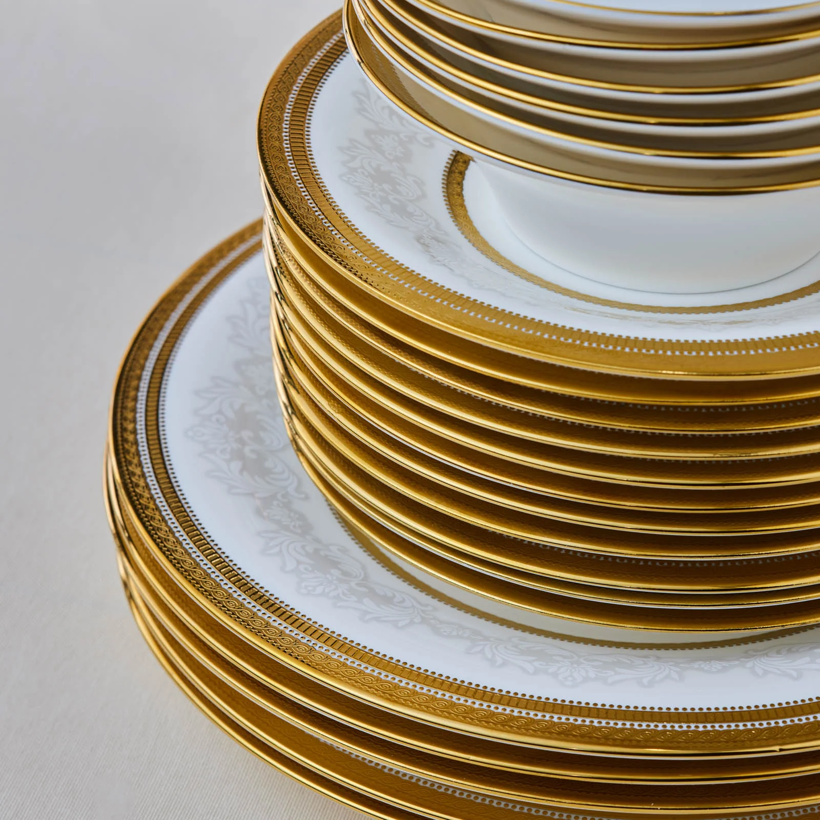 Karaca Royal Bone China Charlotte 55-Piece Dinner Set for 12 People, Gold - Image 8
