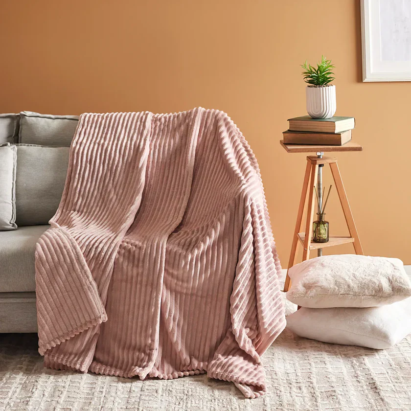 Karaca Ruby Stripe Wellsoft TV Blanket, 130x150cm, Pink