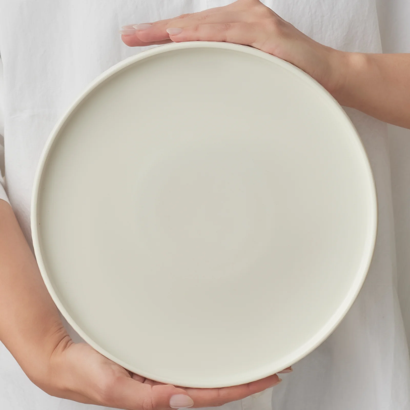 Karaca Salvare Diamond 18-Piece Bone China Dinner Set for 6 People, White - Image 9