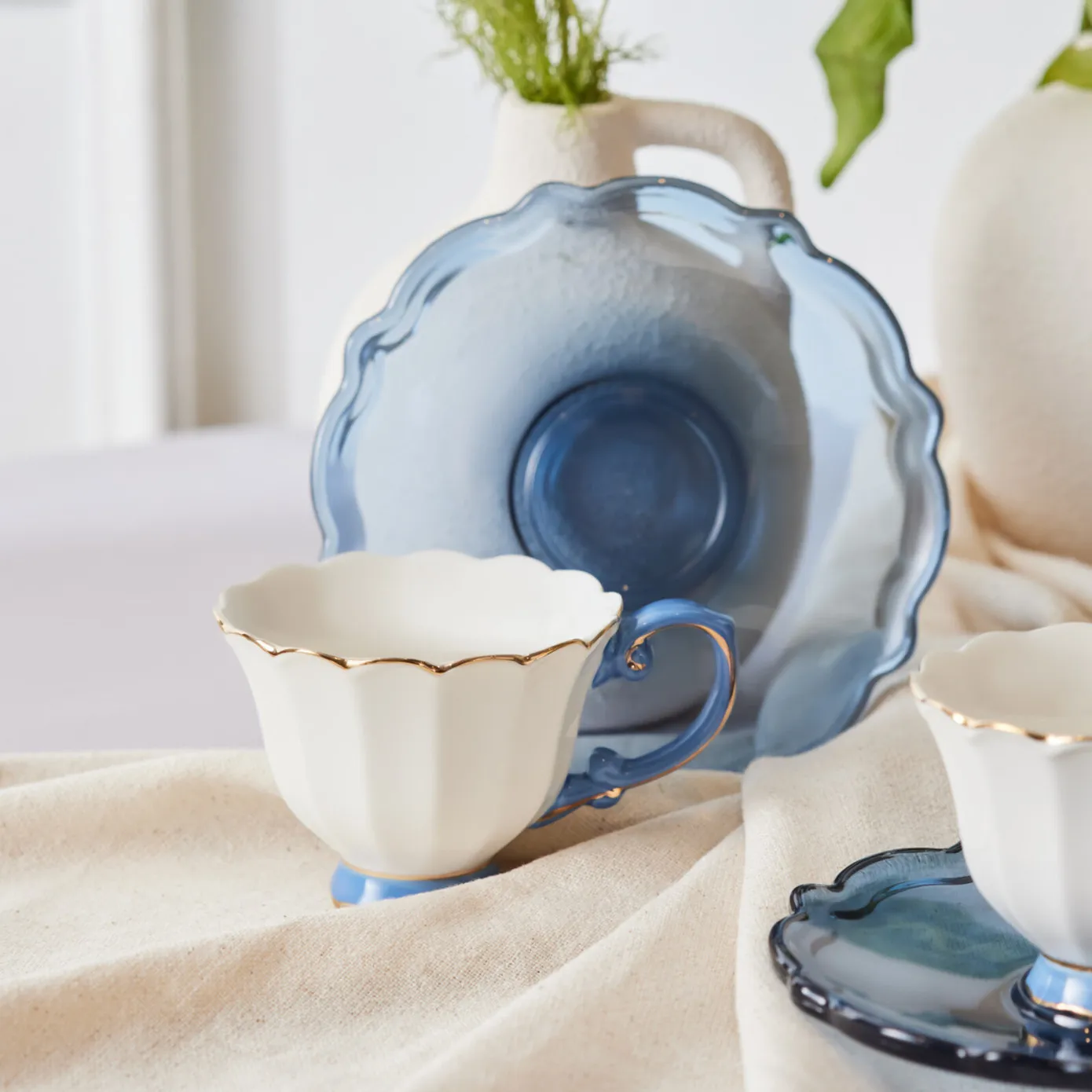 Karaca Samo 4-Piece Bone China Acrylic Plated Espresso Turkish Coffee Cup Set for 2 People, 90ml, Navy Blue Multi - Image 4