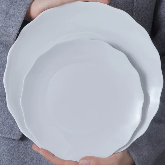 Karaca Scalloped 18-Piece Porcelain Dinner Set for 6 People, White - Image 11