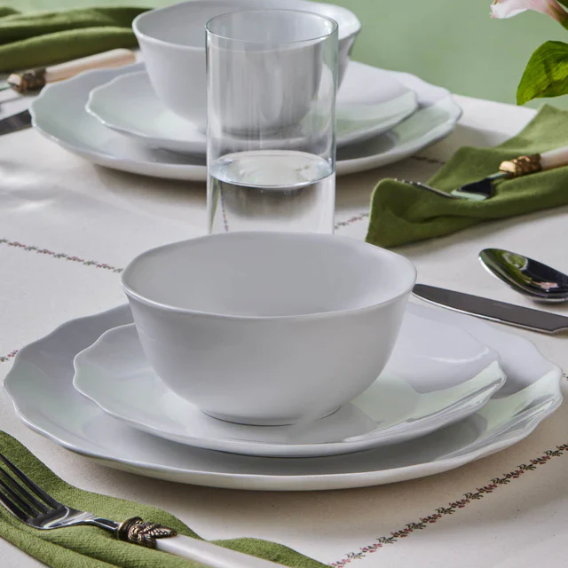 Karaca Scalloped 18-Piece Porcelain Dinner Set for 6 People, White - Image 6