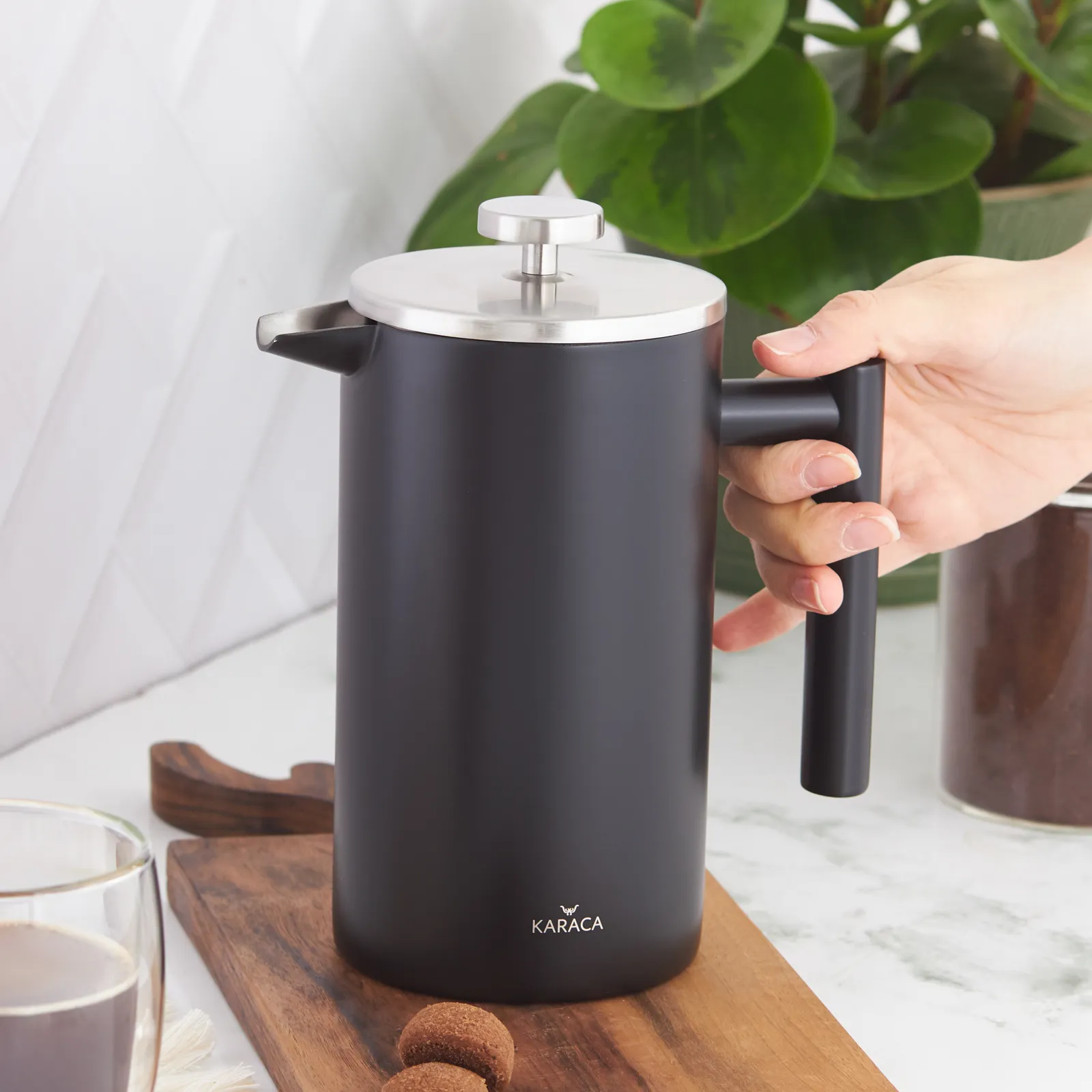 Karaca Stainless Steel Double Wall French Press, 1000ml, Matte Black Silver - Image 3