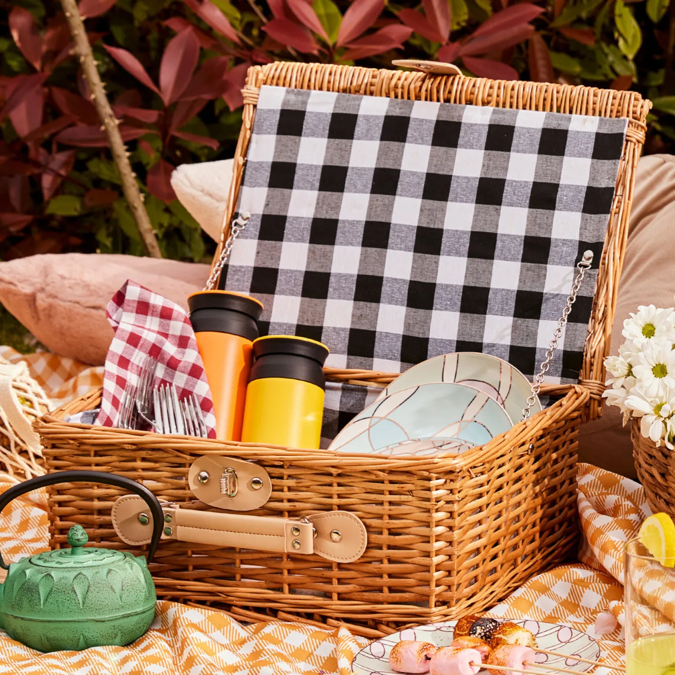 Karaca Wicker Picnic Basket, 40cm, Brown Multi - Image 5