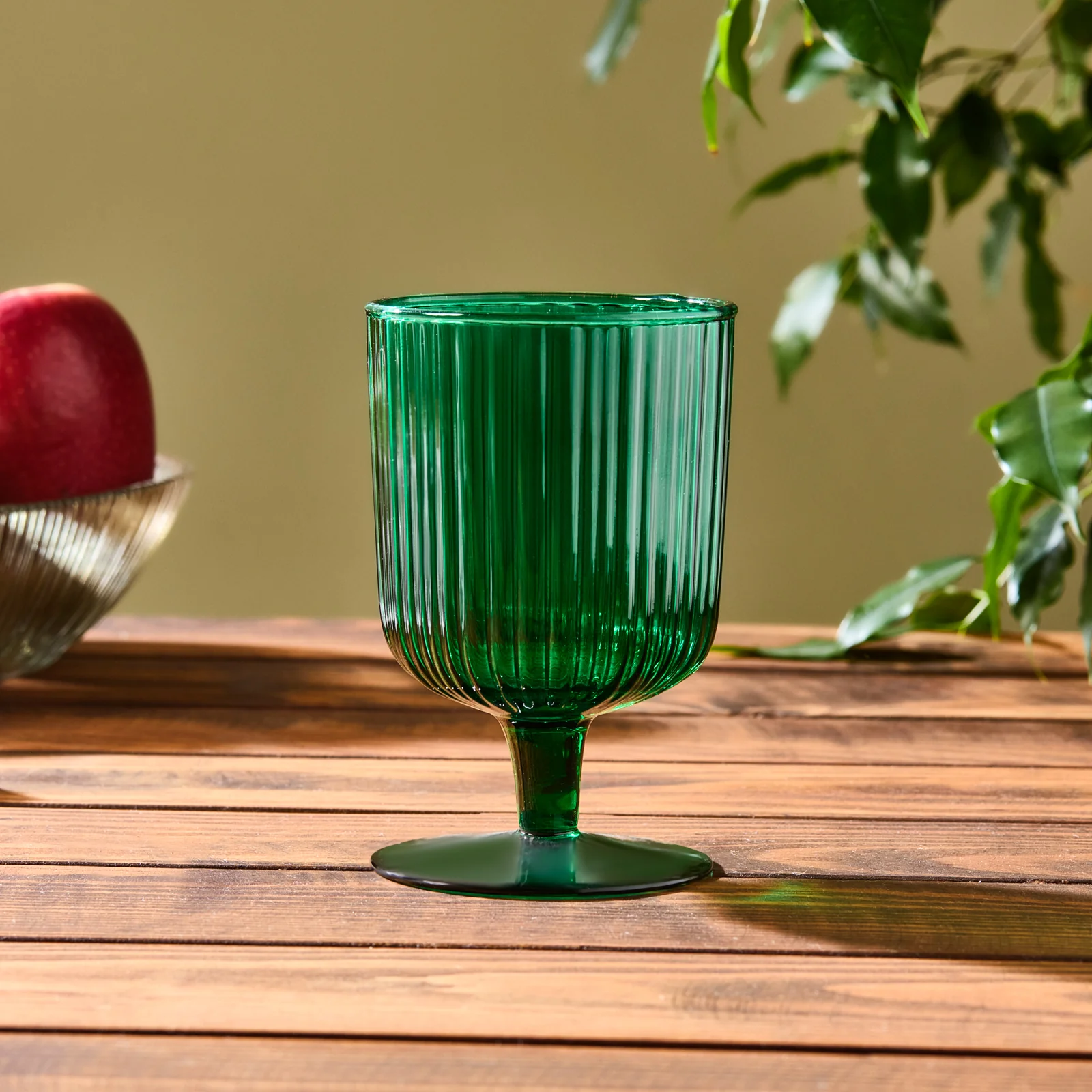Karaca Zenith Wine Glass, 350ml, Emerald
