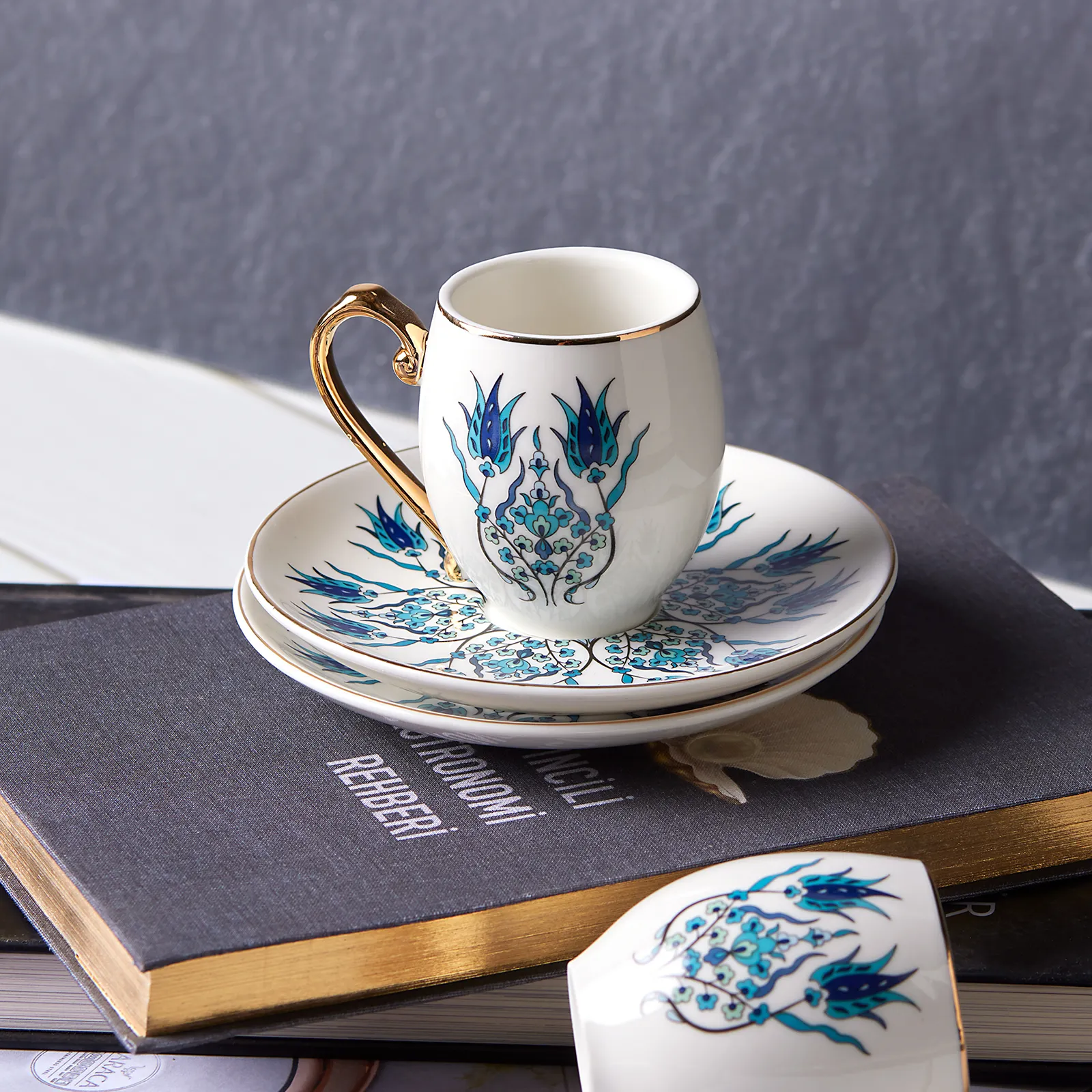 Karaca İznik 12-Piece Porcelain Porcelain Espresso Turkish Coffee Cup Set for 6 People, 90ml, Multi - Image 3