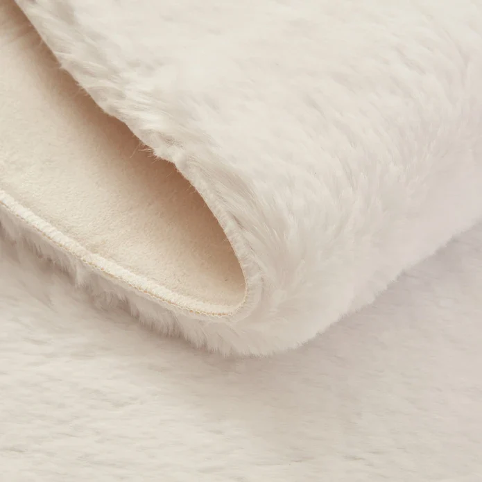 Kasmir Rugs 7/24 Premium Faux Fur Rug, 80cmx150cm, White - Image 3