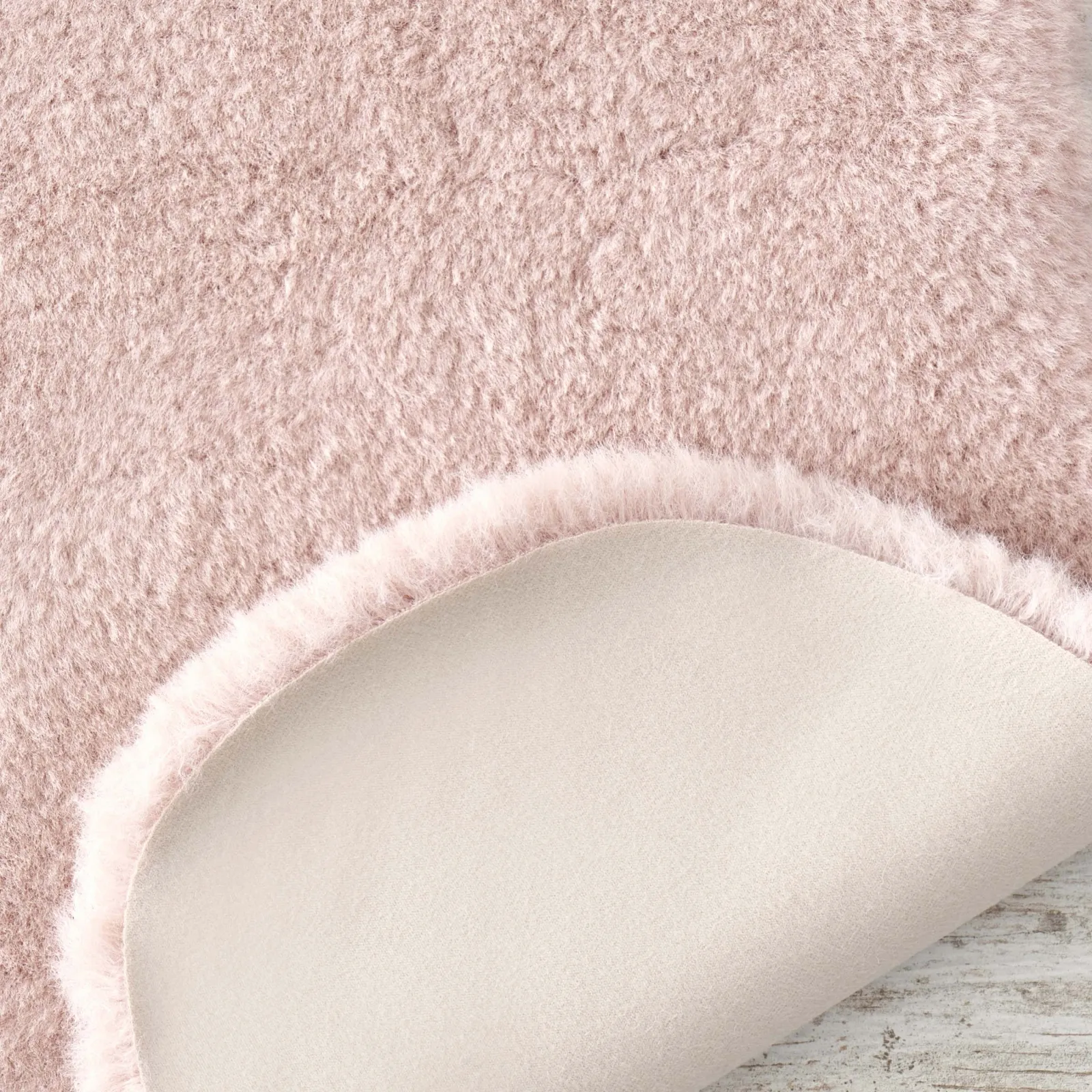 Kasmir Rugs 724 Faux Fur Rug, 100cmx140cm, Blush - Image 4
