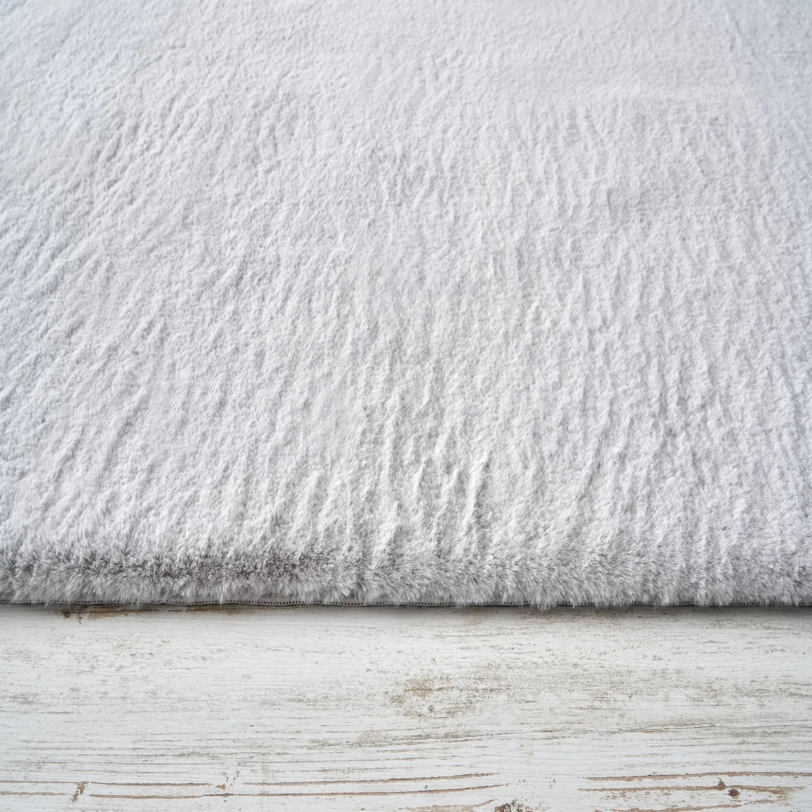 Kasmir Rugs 724 Faux Fur Rug, 80cmx300cm, Grey - Image 4