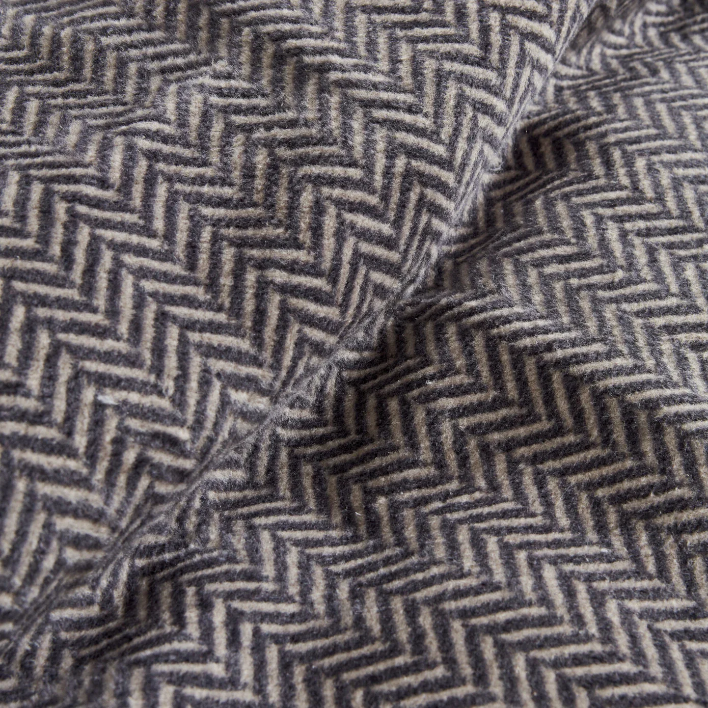 Karaca Home Sandra Herringbone Pattern Blanket, 200x220cm, Double, Grey - Image 4