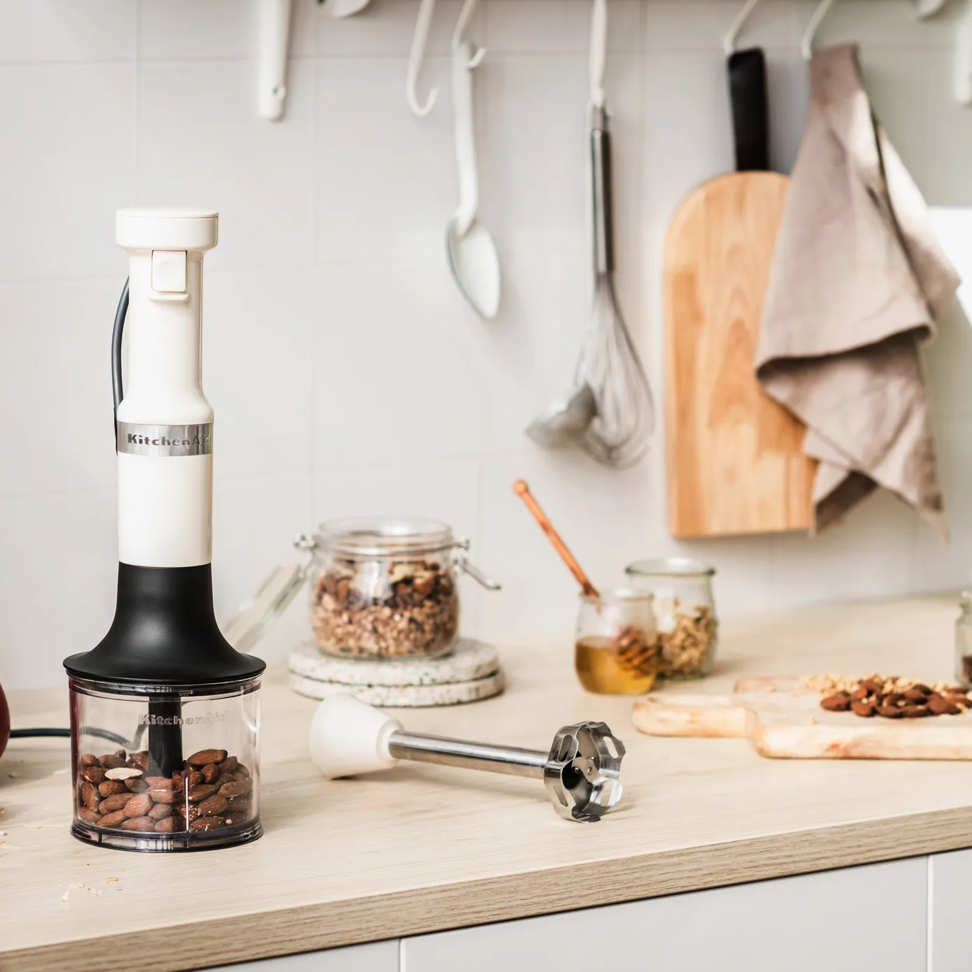 KitchenAid Hand Blender with Accessories, 1L Bottle, 180W, Almond Cream - Image 2