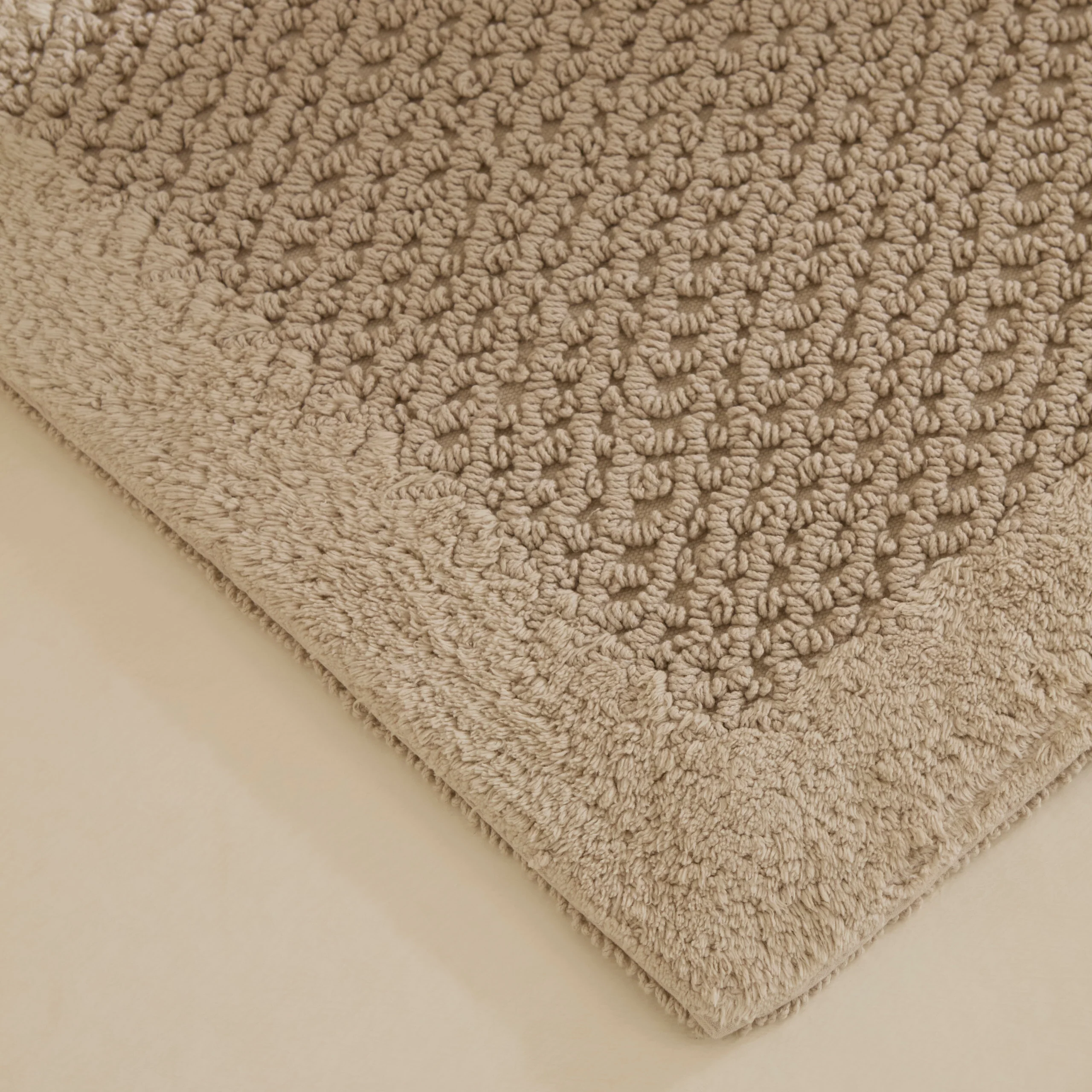 Karaca Helen Bath Mat, 60x100cm, Stone - Image 3