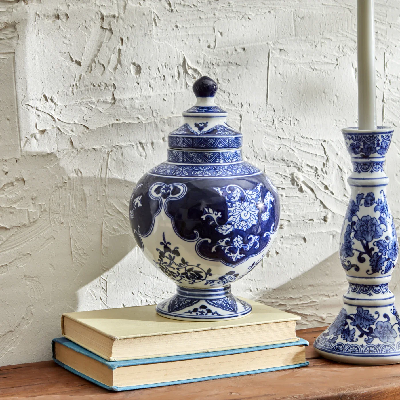 Karaca Lisbon Lori Ceramic Vase, 18cm, White Blue