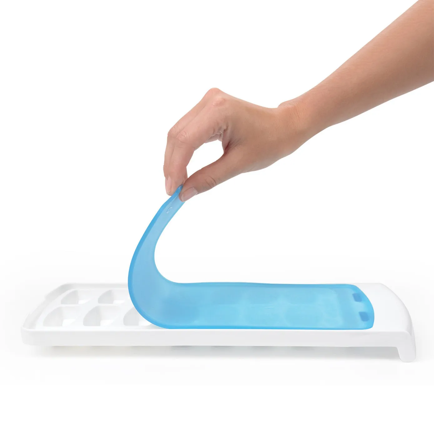 Oxo Good Grips No-Spill Ice Cube Tray - Image 6