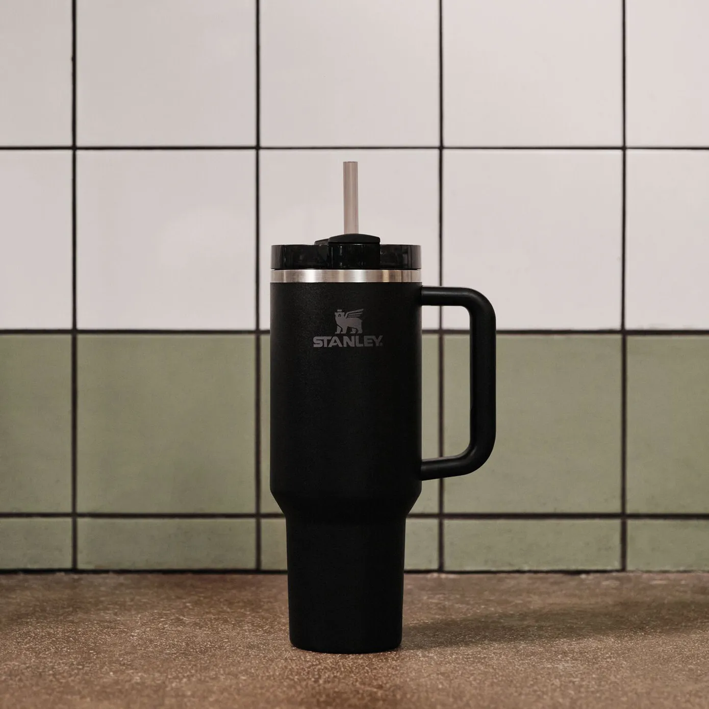 Stanley Quencher Flowstate™ Tumbler, 1.18L, Black - Image 11