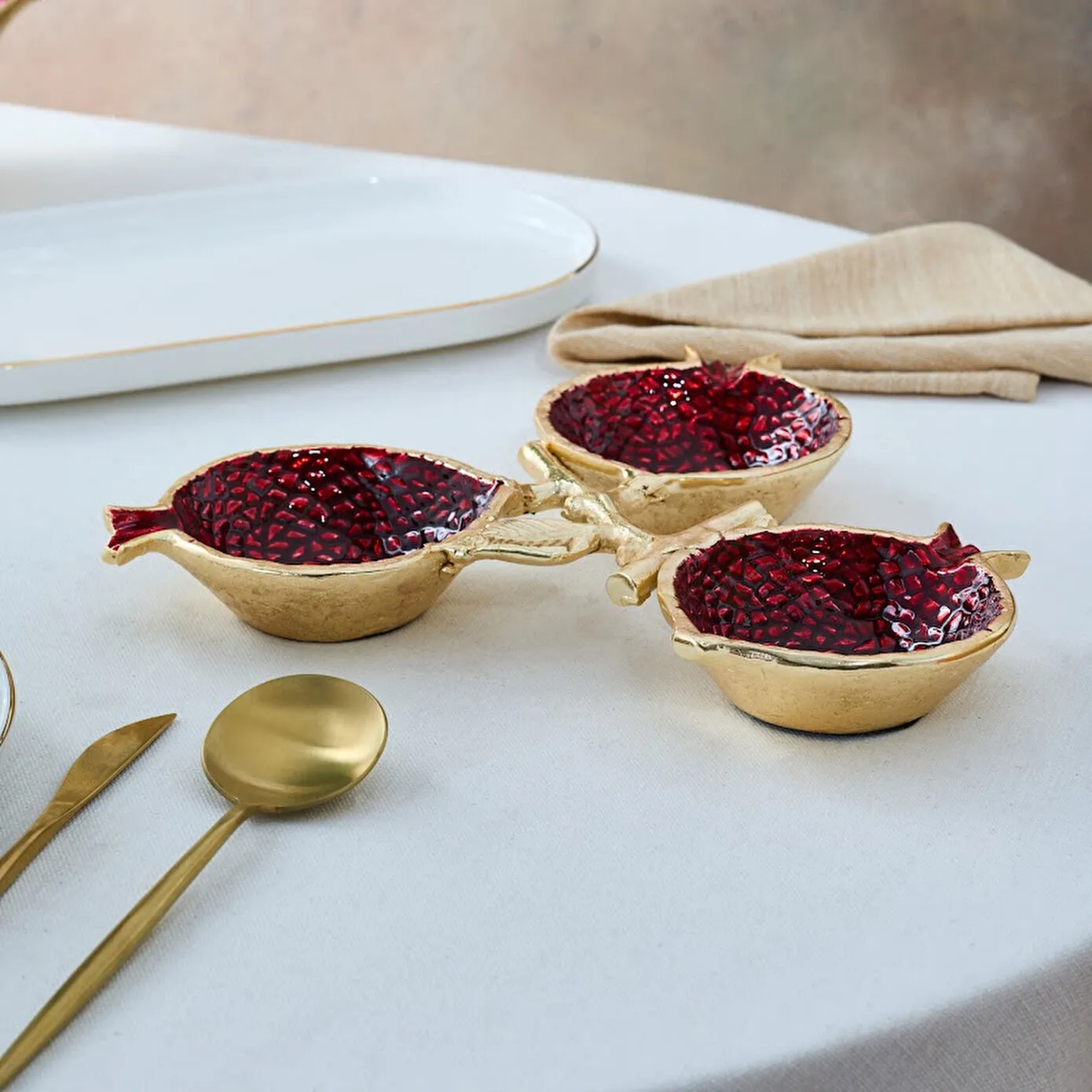 Karaca Tina 3-Piece Decorative Snack Bowl, Gold