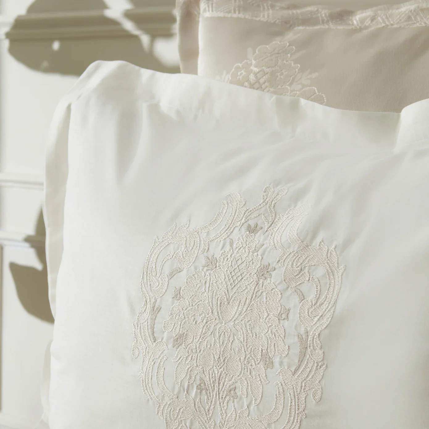 Karaca Home Tugba 8-Piece Bedding Set, Double, Gold - Image 4